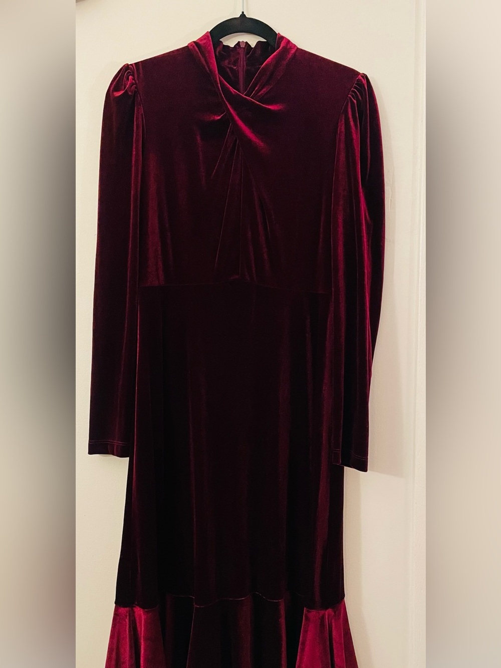 Maison Tara Velvet Dress in Rich Wine